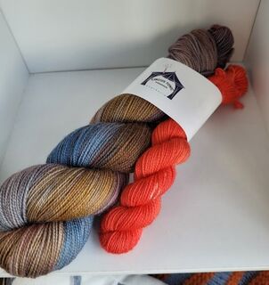 Dathliad BFL Sock Sets - Desert Pea