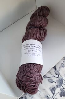 Kroning Merino Yak Fingering - Lyrebird